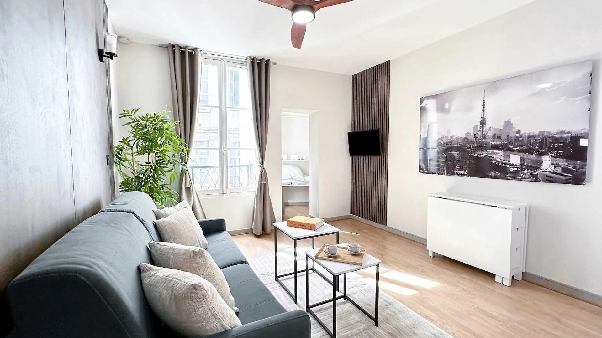 Perfect Studio In Louvre Area Paris